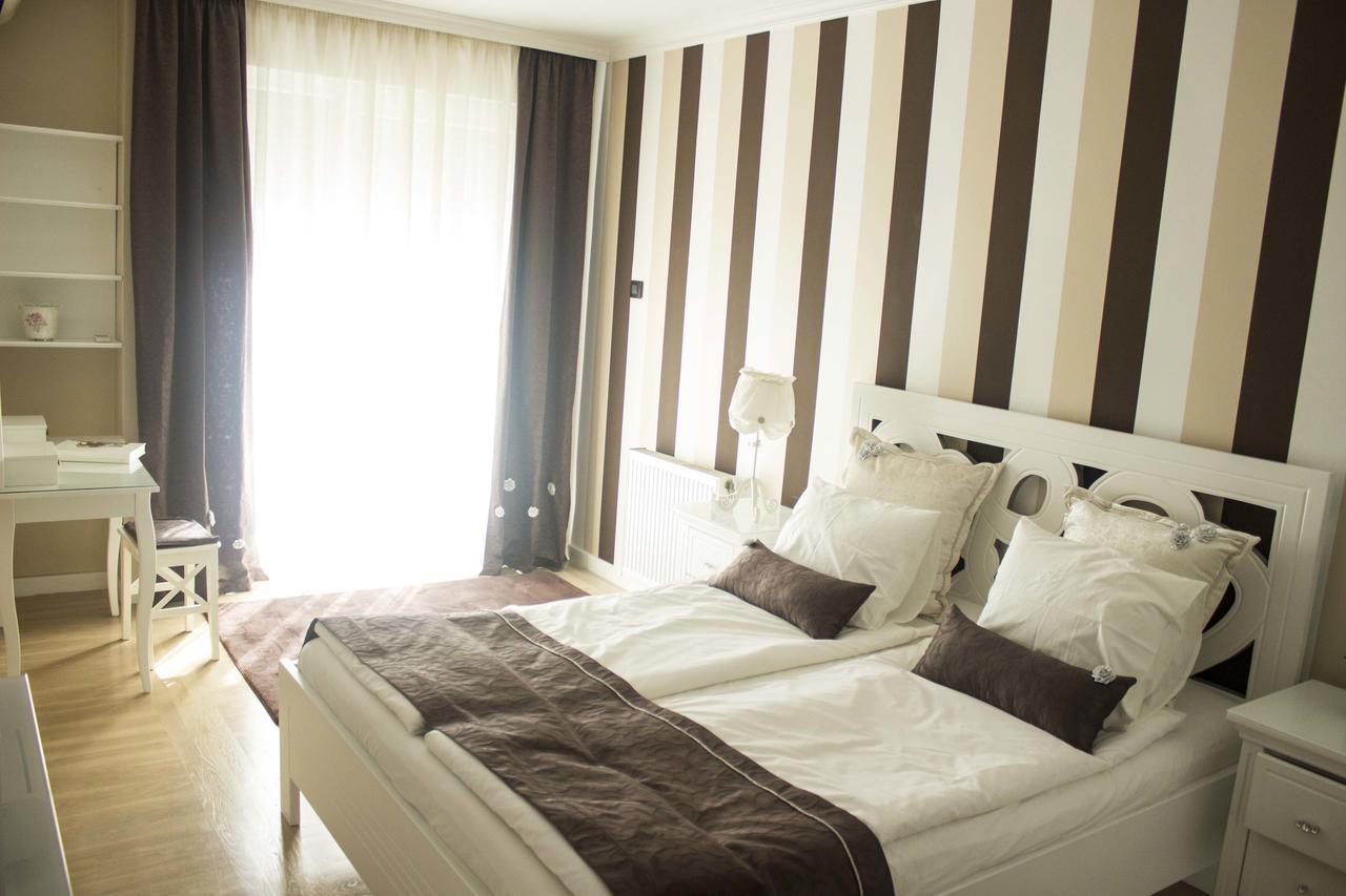 Lux New White Apartment نوفي ساد المظهر الخارجي الصورة